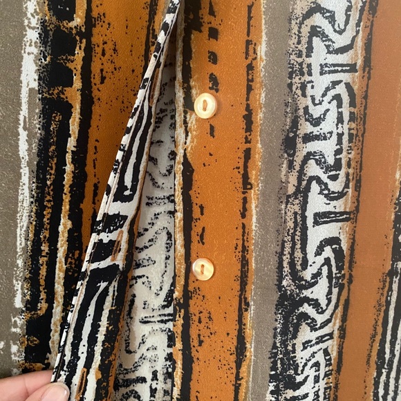 Vintage button up - Picture 3 of 5